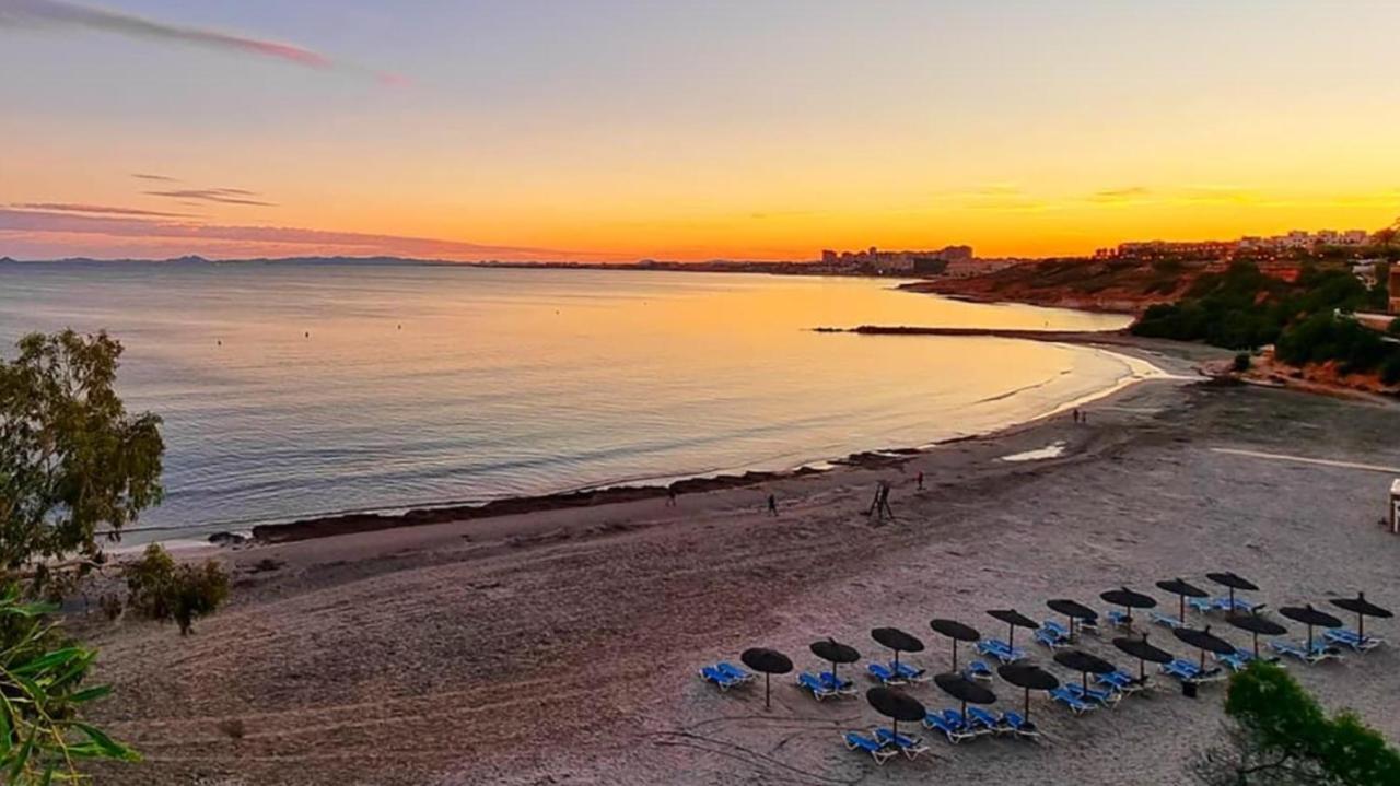 Luxurious 2 Bedroom Near Cabo Roig Strip Apartment
